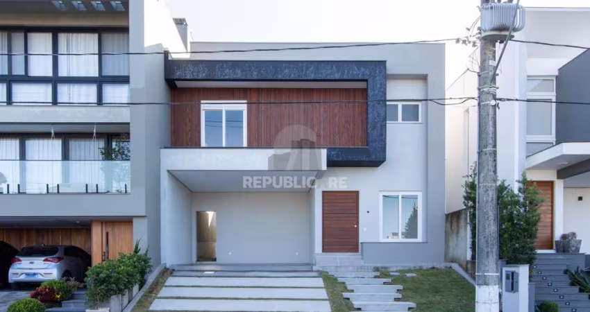 Casa Condominio para Venda - 194.5m², 0 dormitórios, sendo 3 suites, 2 vagas - A