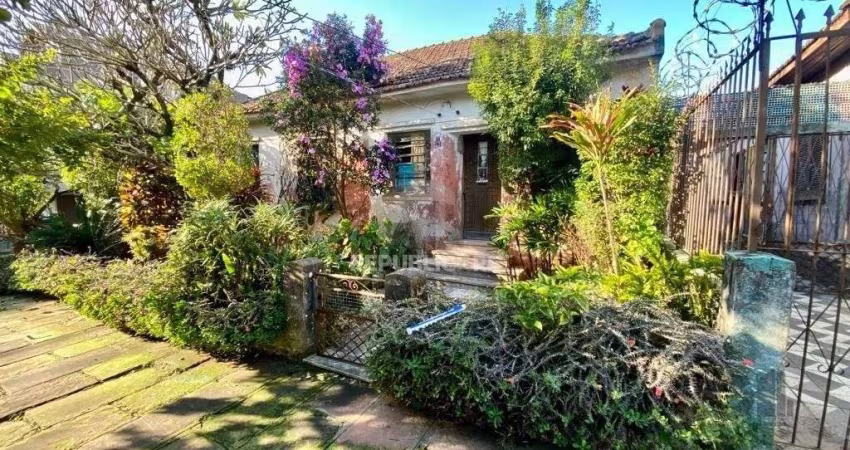 Casa 6 dormitórios à venda Santana Porto Alegre/RS