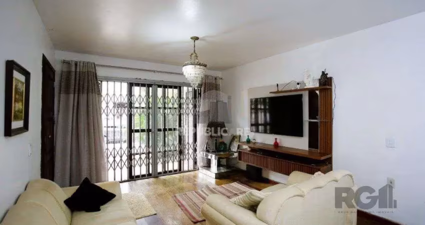 Casa residencial à venda no jardim botânico com 230 m² e 3 dormitórios/quartos.
