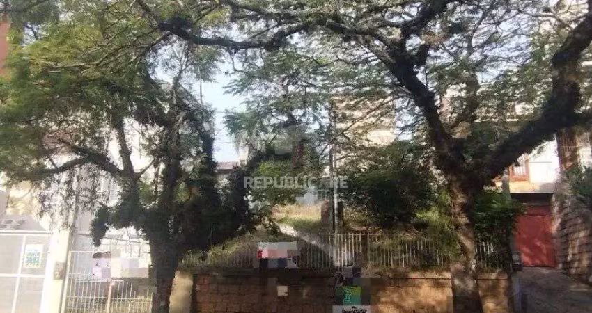 Terreno à venda na Rua Moema, 565, Chácara das Pedras, Porto Alegre