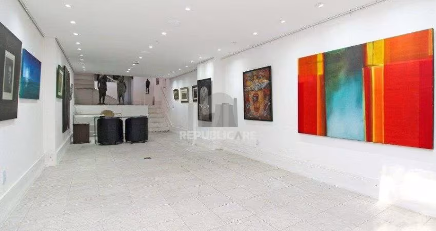 Casa 4 dormitórios à venda Moinhos de Vento Porto Alegre/RS