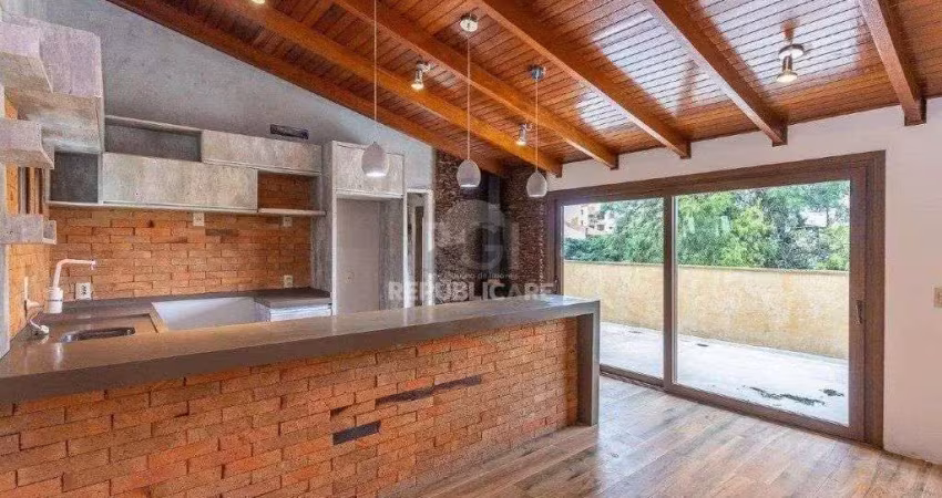 Cobertura de 140m² - 3 dormitórios, 2 banheiros, terraço com churrasqueira e 1 v
