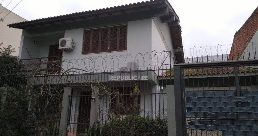 Casa 4 dormitórios à venda Teresópolis Porto Alegre/RS