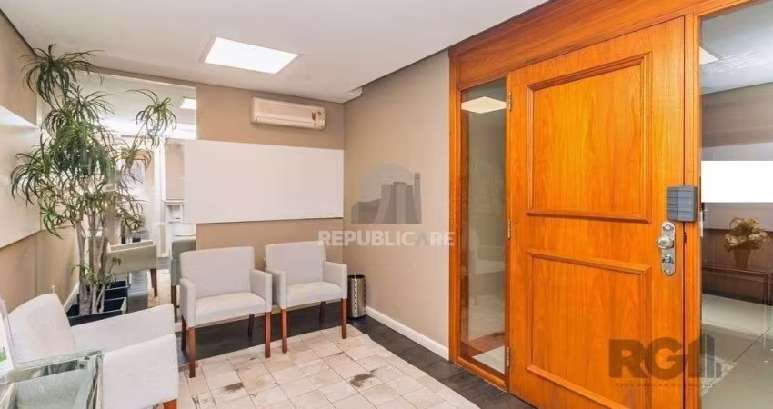 Excelente sala comercial de 140m² no centro.
