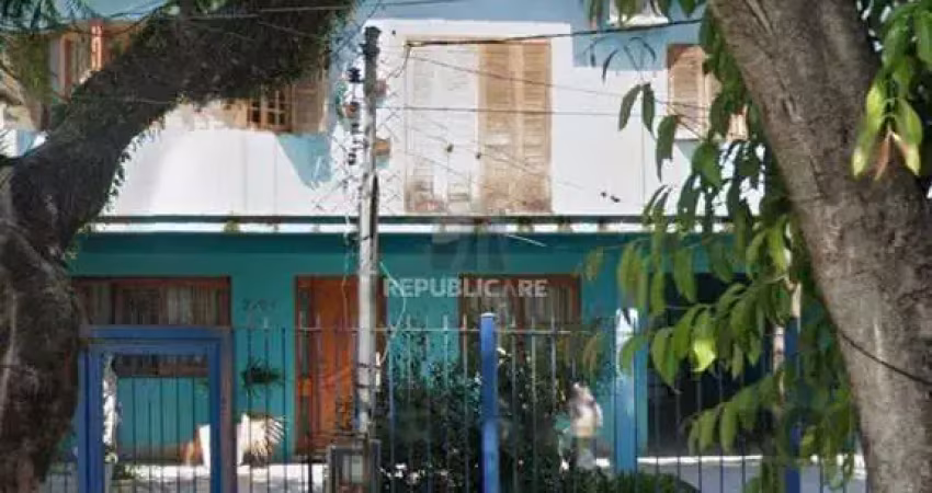 Casa com 3 quartos à venda na Rua Barão do Amazonas, 3254, Partenon, Porto Alegre