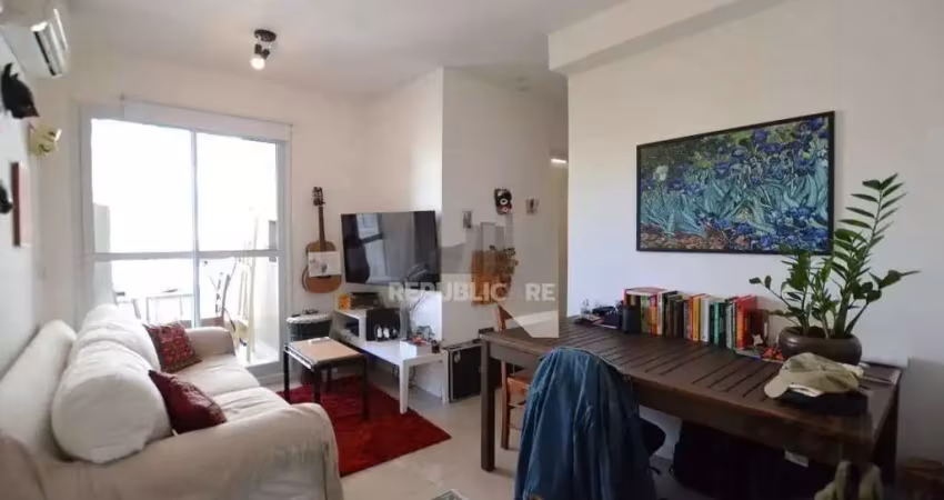 Apartamento à venda em teresópolis com 51m² e 2 dormitórios/quartos disponíveis.