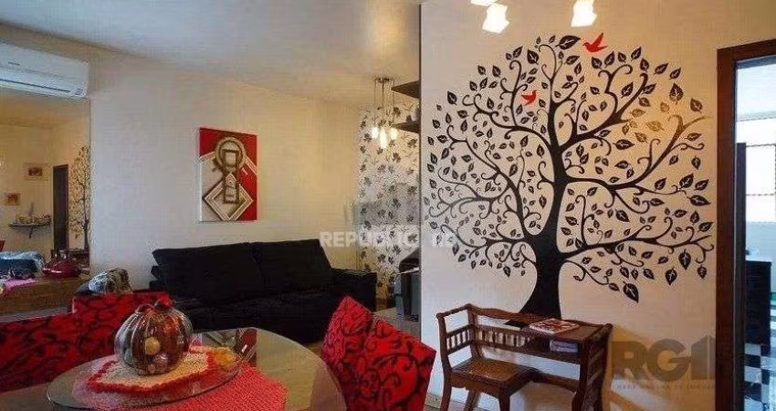 Apartamento 91m² - 3 dormitórios e 2 vagas no bairro Petrópolis