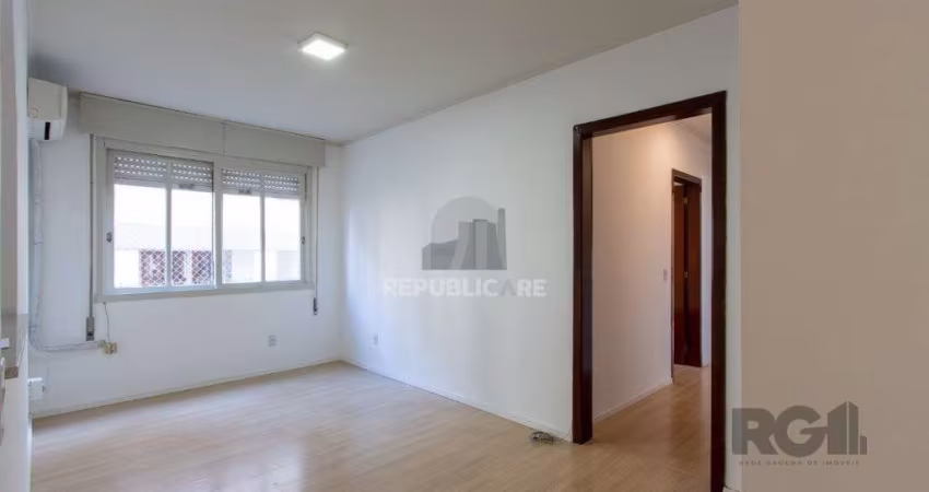 Apartamento | 2 quartos | 65,00m2 | 1 vaga | Bairro Menino Deus