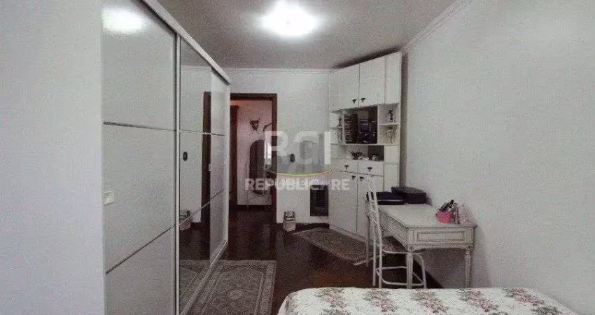 Casa residencial à venda no bairro petrópolis com 280 m² e 3 dormitórios/quartos.