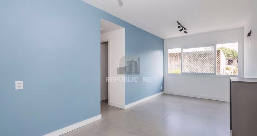 Apartamento para Venda - 62.48m², 2 dormitórios, sendo 1 suites, 1 vaga - Glória
