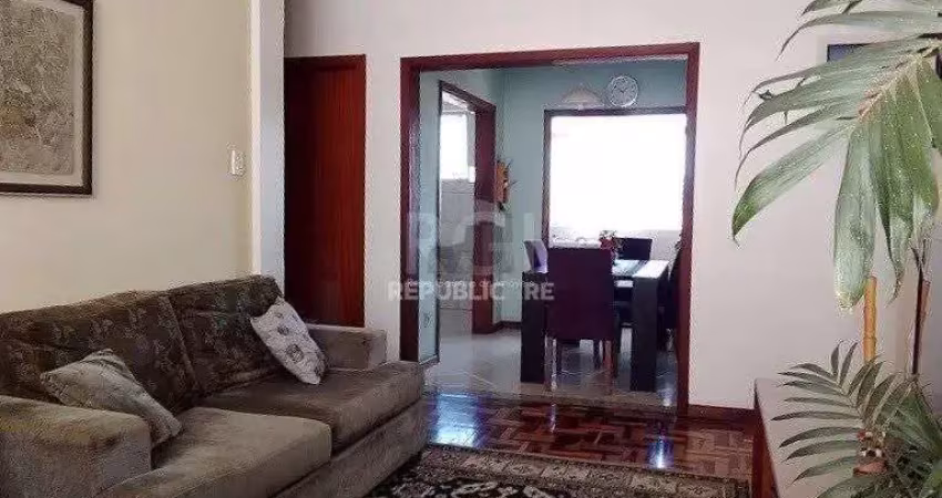 Apartamento à venda no menino deus com 4 dormitórios/quartos e 88 m² disponíveis.