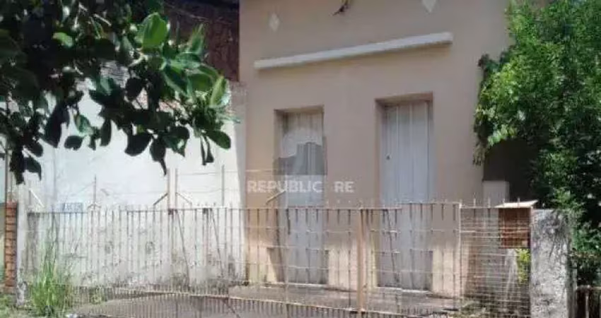 Casa residencial à venda no bairro santo antônio, com 250 m² e 3 dormitórios/quartos.
