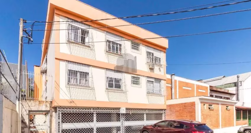 Apartamento para Venda - 85m², 3 dormitórios, 1 vaga - Bom Jesus