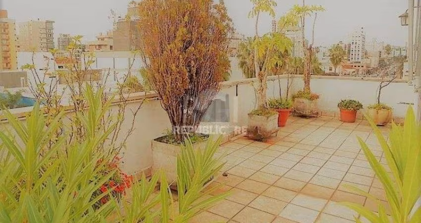 Cobertura para Venda - 166m², 3 dormitórios, sendo 1 suites, 1 vaga - Menino Deu