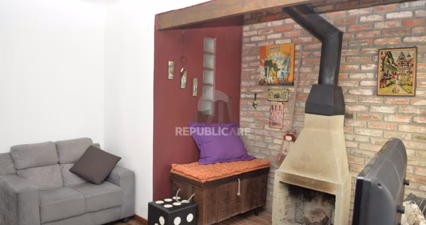 Sobrado para Venda - 168m², 4 dormitórios, 6 vagas - Jardim Sabará