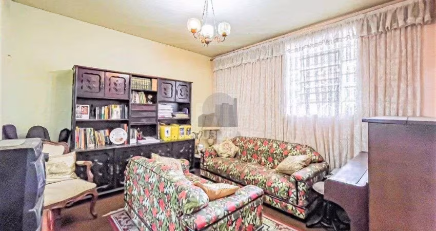 Casa para Venda - 212m², 3 dormitórios, 3 vagas - Azenha