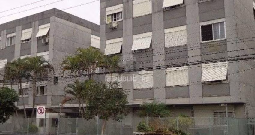 Apartamento para Venda - 79m², 3 dormitórios, 1 vaga - Praia de Belas
