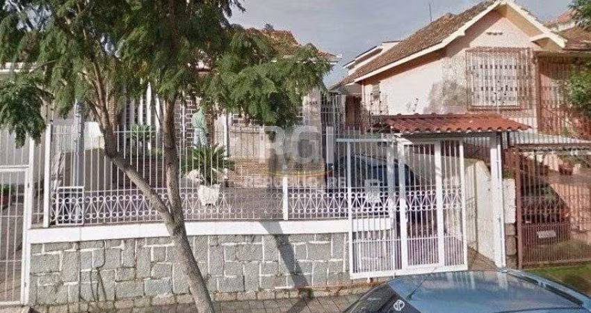 Casa para Venda - 108.41m², 1 dormitório, 2 vagas - Vila João Pessoa