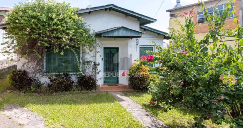 Casa para Venda - 300m², 3 dormitórios, Medianeira