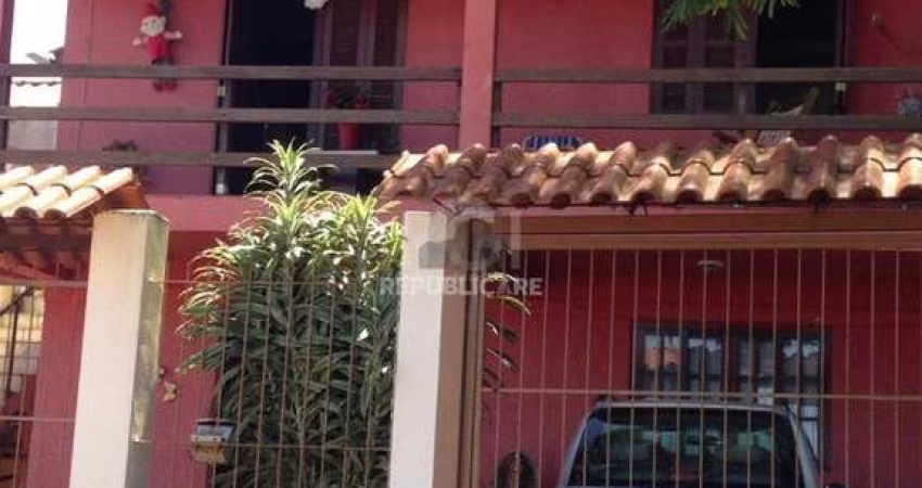 Casa para Venda - 90m², 3 dormitórios, 1 vaga - Vila Nova