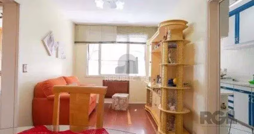 Apartamento à venda no bairro petrópolis com 42 m² e 1 dormitório/quarto disponível.