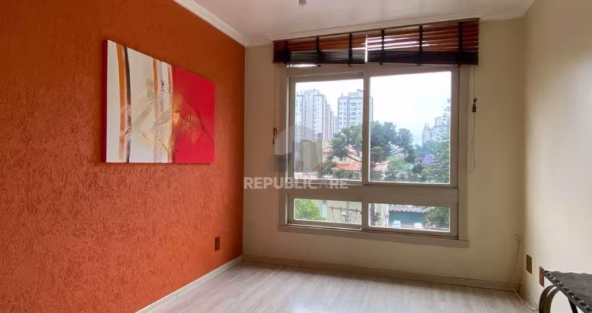Apartamento ensolarado de 1 dormitório com vaga de garagem, próximo ao Iguatemi