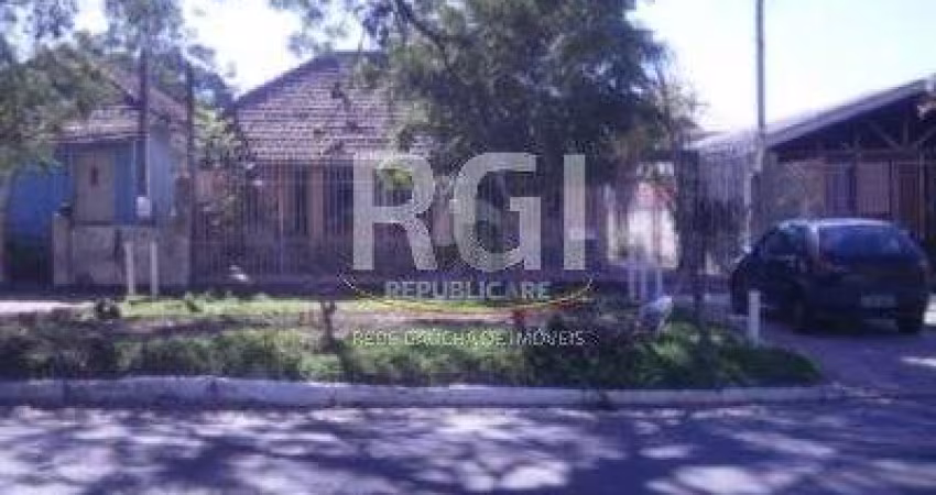 Casa para Venda - 150m², 4 dormitórios, sendo 1 suites, 4 vagas - Cristal