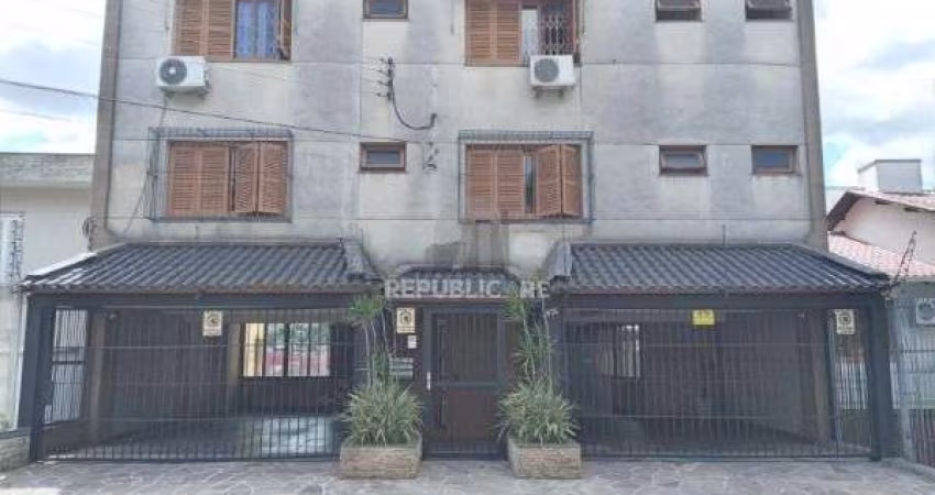 Casa para Venda - 228m², 4 dormitórios, sendo 2 suites, 3 vagas - Medianeira