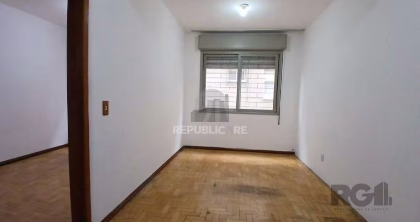 Apartamento  térreo de 1 quarto  42 m2 com patio