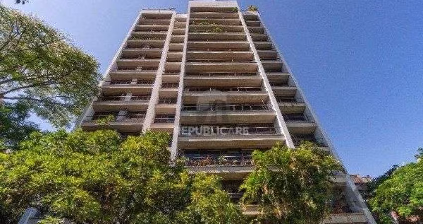 APARTAMENTO DE 3 DORMITÓRIOS, SENDO 1 SUÍTE, NO BAIRRO MONT'SERRAT EM PORTO ALEG