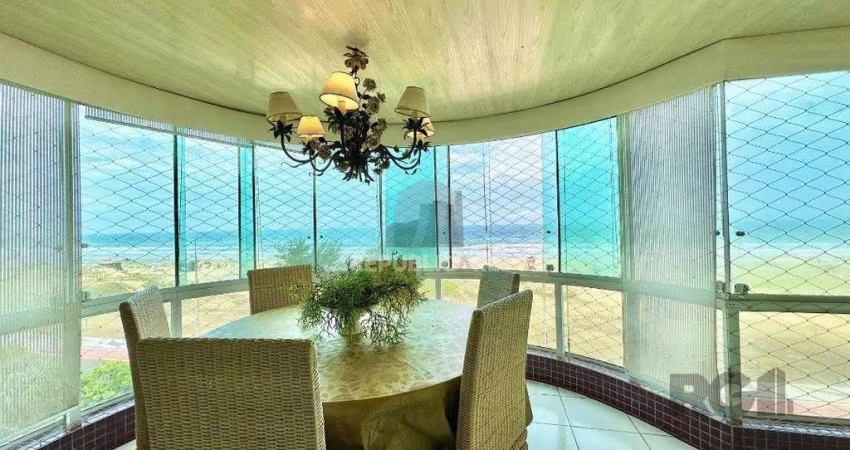 RARIDADE À VENDA  APARTAMENTO BEIRA MAR
