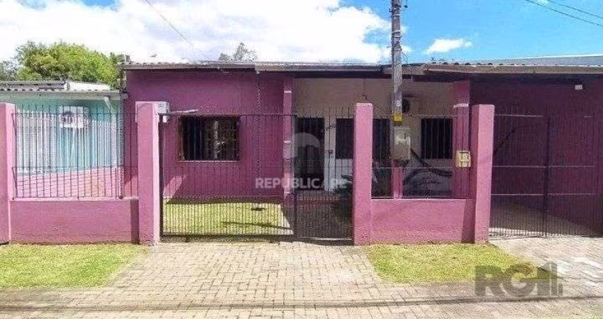 Casa 3 dormitórios à venda Harmonia Canoas/RS
