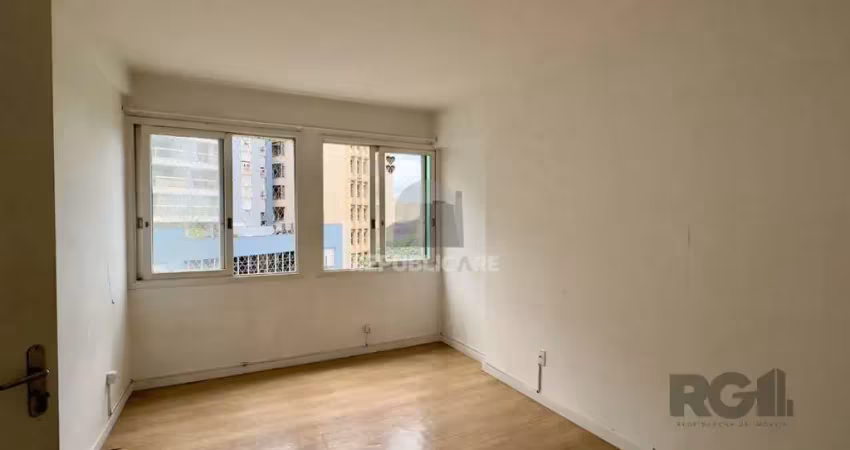 Apartamento 1 dormitório de frente no centro histórico