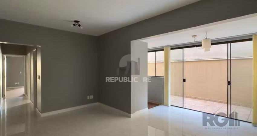 APARTAMENTO GARDEN, 2 DORMITÓRIOS E 1 VAGA DE GARAGEM COM ÓTIMA LOCALIZAÇÃO NO M