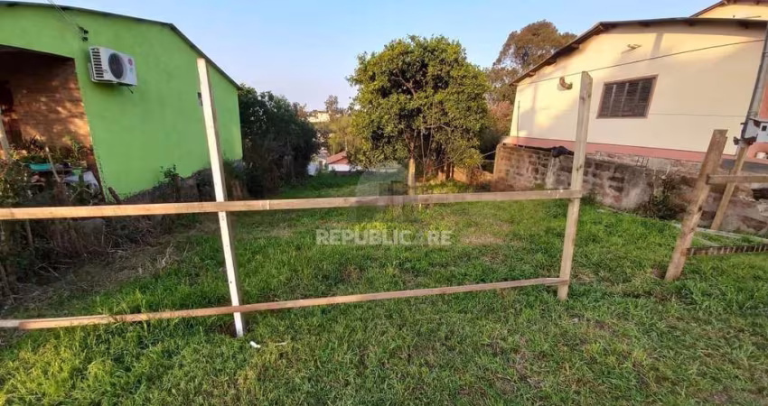 Terreno com 300 m² por R$ 95.000,00  na Rua Aurelio Dargelio nº280- Argiles - Sa