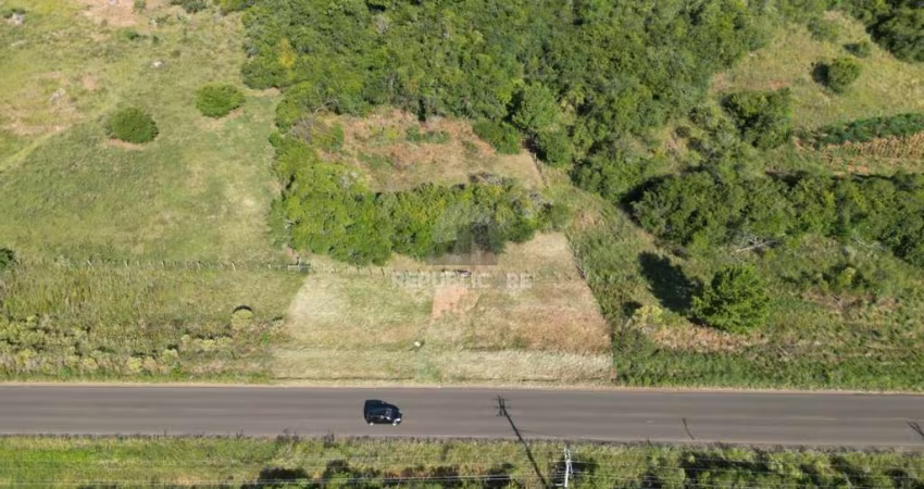 Terreno com 3150 m² por R$ 300.000,00 na Rua Robledo Braz - Km 5 - Santana do Li