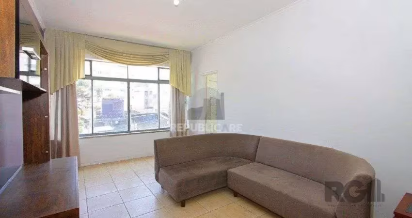 Excelente apartamento de 79m² com 2 dormitórios e 2 vagas.