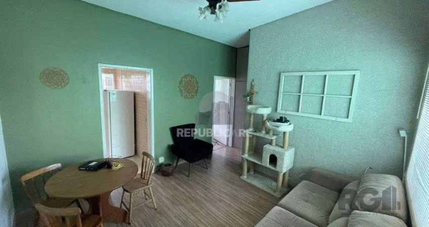 Apartamento 1 dormitório 40m² mobiliado com eletrodomésticos.