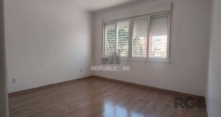 Apartamento 2 dormitórios à venda Medianeira Porto Alegre/RS