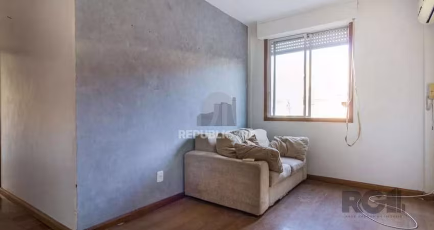 Apartamento 2 dormitórios à venda Camaquã Porto Alegre/RS