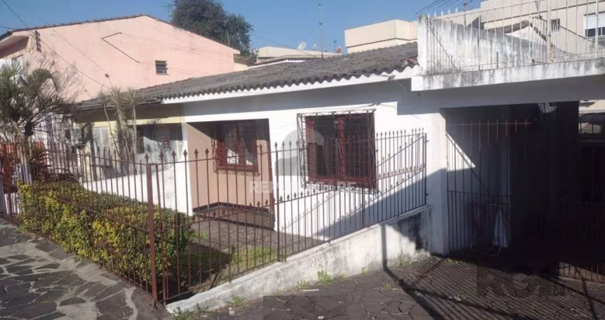 Casa 2 dormitórios, 1 vaga, Bairro Vila Cachoeirinha