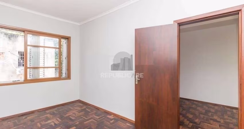 1 dormitório, 46m² de área privativa - Bairro Azenha