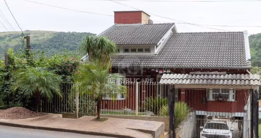 Casa 4 dormitórios à venda Hípica Porto Alegre/RS