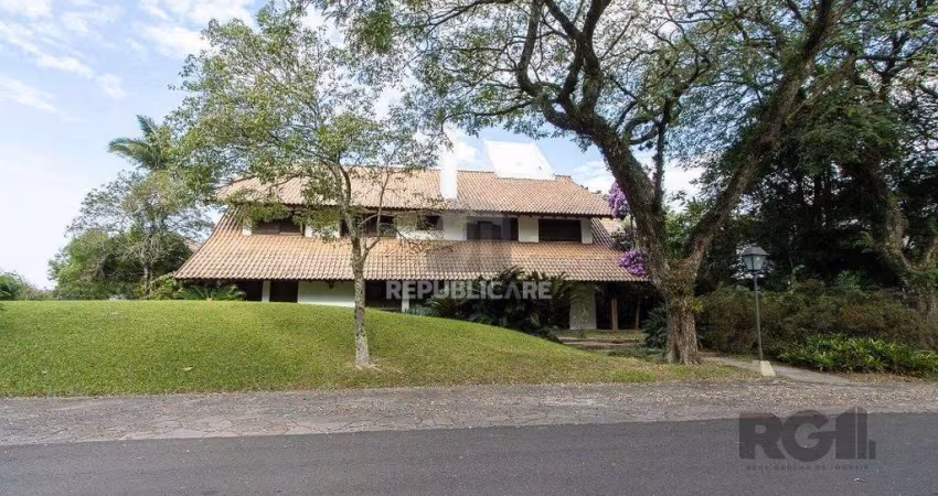 Casa em Condomínio 6 dormitórios à venda Cavalhada Porto Alegre/RS