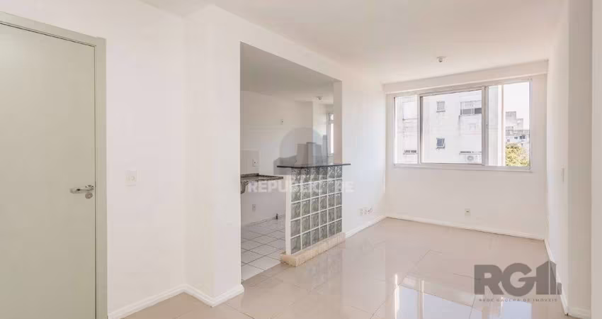 Apartamento  com 2 quartos e 1 banheiro no total