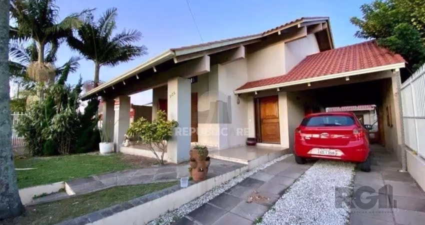 Casa 5 dormitórios à venda Zona Nova Capão da Canoa/RS