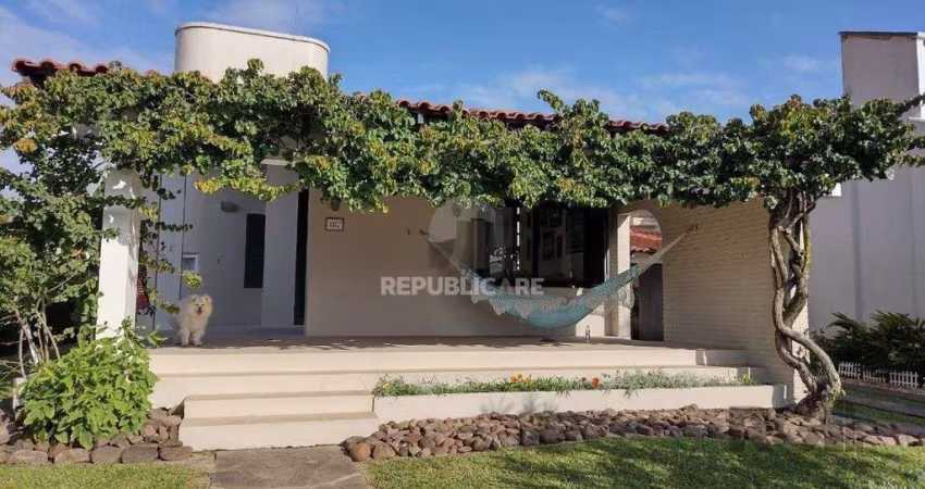 Casa 4 dormitórios à venda Atlântida Xangri-Lá/RS