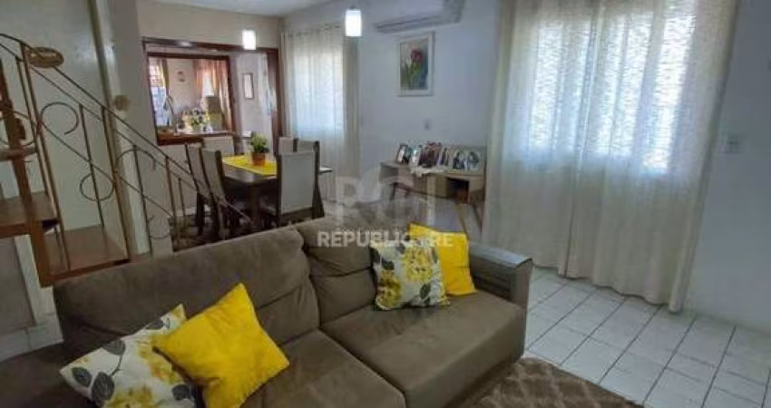 Casa 4 dormitórios à venda Hípica Porto Alegre/RS
