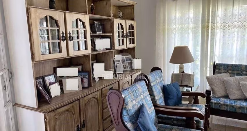 Casa para Venda - 316m², 3 dormitórios, sendo 1 suites, 4 vagas - Santana