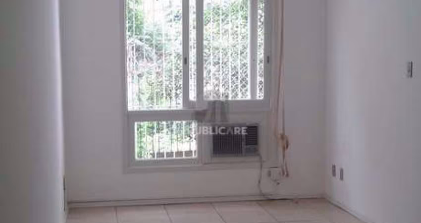 Apartamento para Venda - 72m², 2 dormitórios, 1 vaga - Petrópolis